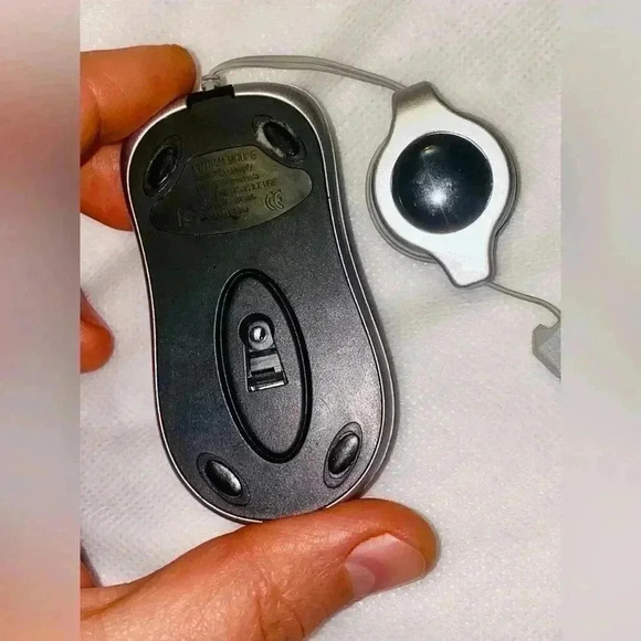 Cute tiny computer  mouse 🖱️🥰🥰😘😘 - Picture 4 of 4